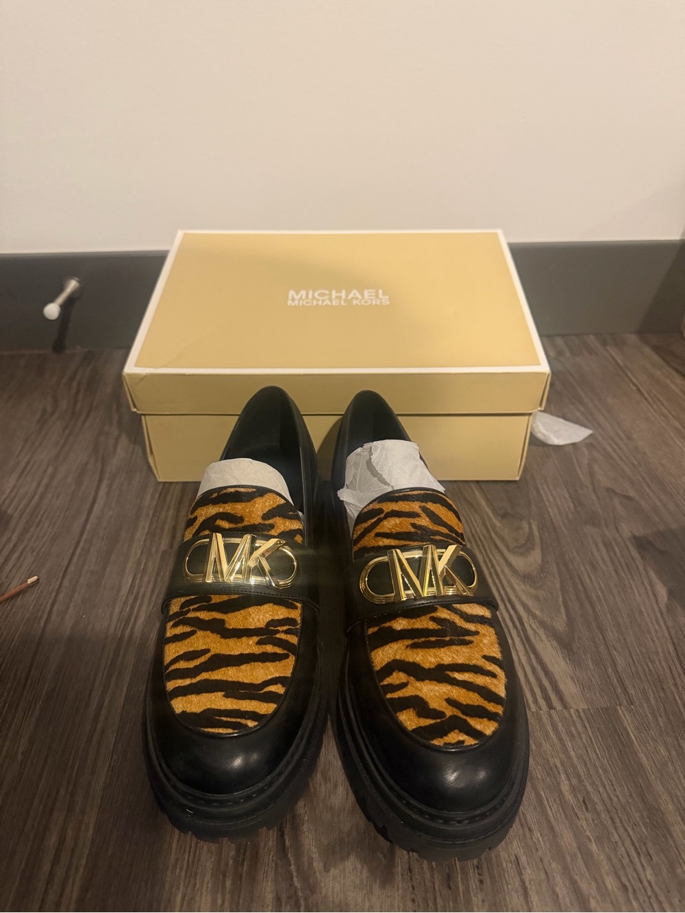 Michael Kors Black & Tiger-Print Leather Lug Sole Loafers